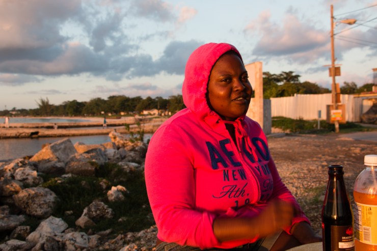 Judy, croisée un dimanche au "Corner Bar" lors du coucher de soleil.